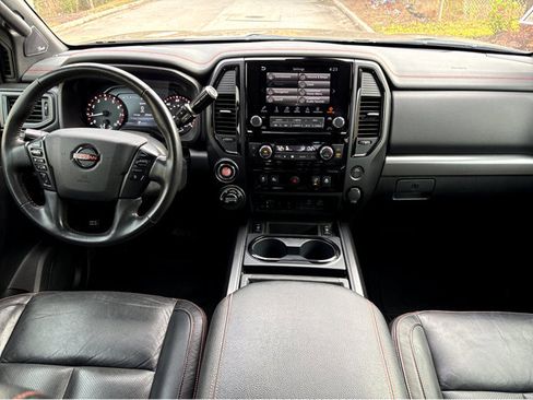 Certified 2022 Nissan Titan PRO-4X w/ Pro-4x Convenience Package image 4