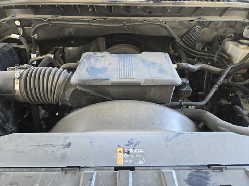 Certified 2025 GMC Sierra 2500 AT4 w/ Technology Package image 29