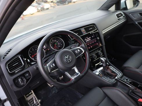 Used 2020 Volkswagen GTI SE FWD image 24