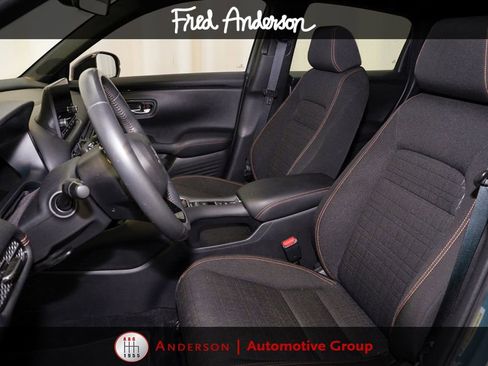 Used 2024 Honda HR-V Sport image 9