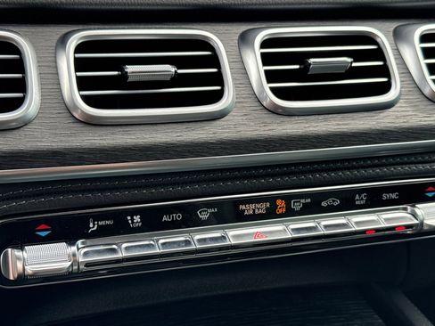 New 2025 Mercedes-Benz GLE 53 AMG 4MATIC Coupe image 26