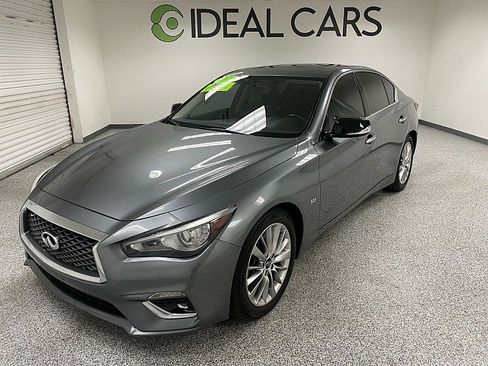 Used 2020 INFINITI Q50 Luxe image 1