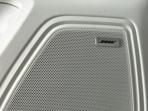 Used 2025 Porsche Macan S image 25