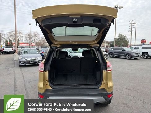 Used 2015 Ford Escape Titanium w/ Canadian Touring Package AWD/4WD image 30