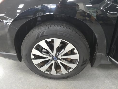 Used 2015 Subaru Outback 2.5i Limited AWD/4WD image 21