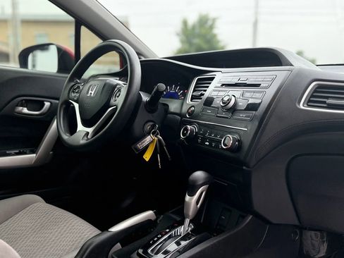 Used 2014 Honda Civic LX image 38