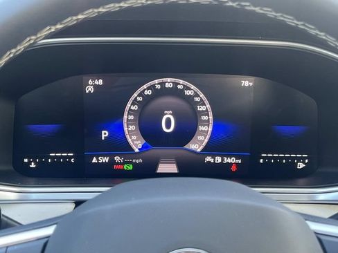 New 2026 Volkswagen Taos SE FWD image 18