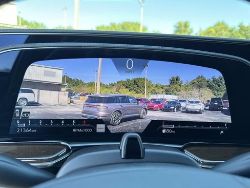 Certified 2024 Cadillac Escalade ESV Sport Platinum w/ LPO, ONYX Package image 28