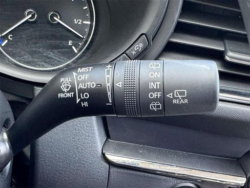 Used 2023 MAZDA CX-30 AWD 2.5 S w/ Premium Package image 24