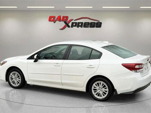 Used 2018 Subaru Impreza 2.0i Premium AWD/4WD image 12