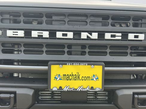 Certified 2026 Ford Bronco Big Bend w/ Black Diamond Package AWD/4WD image 31