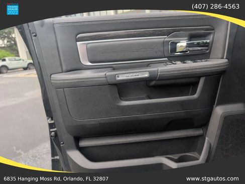 Used 2014 RAM 1500 Limited RWD image 11