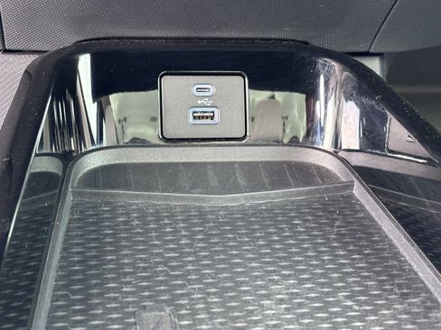 Used 2022 Ford Mustang Mach-E Premium RWD image 32