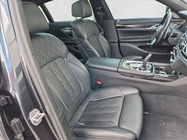 Used 2017 BMW 740i RWD image 23
