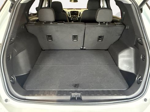Used 2024 Chevrolet Equinox LT FWD image 13