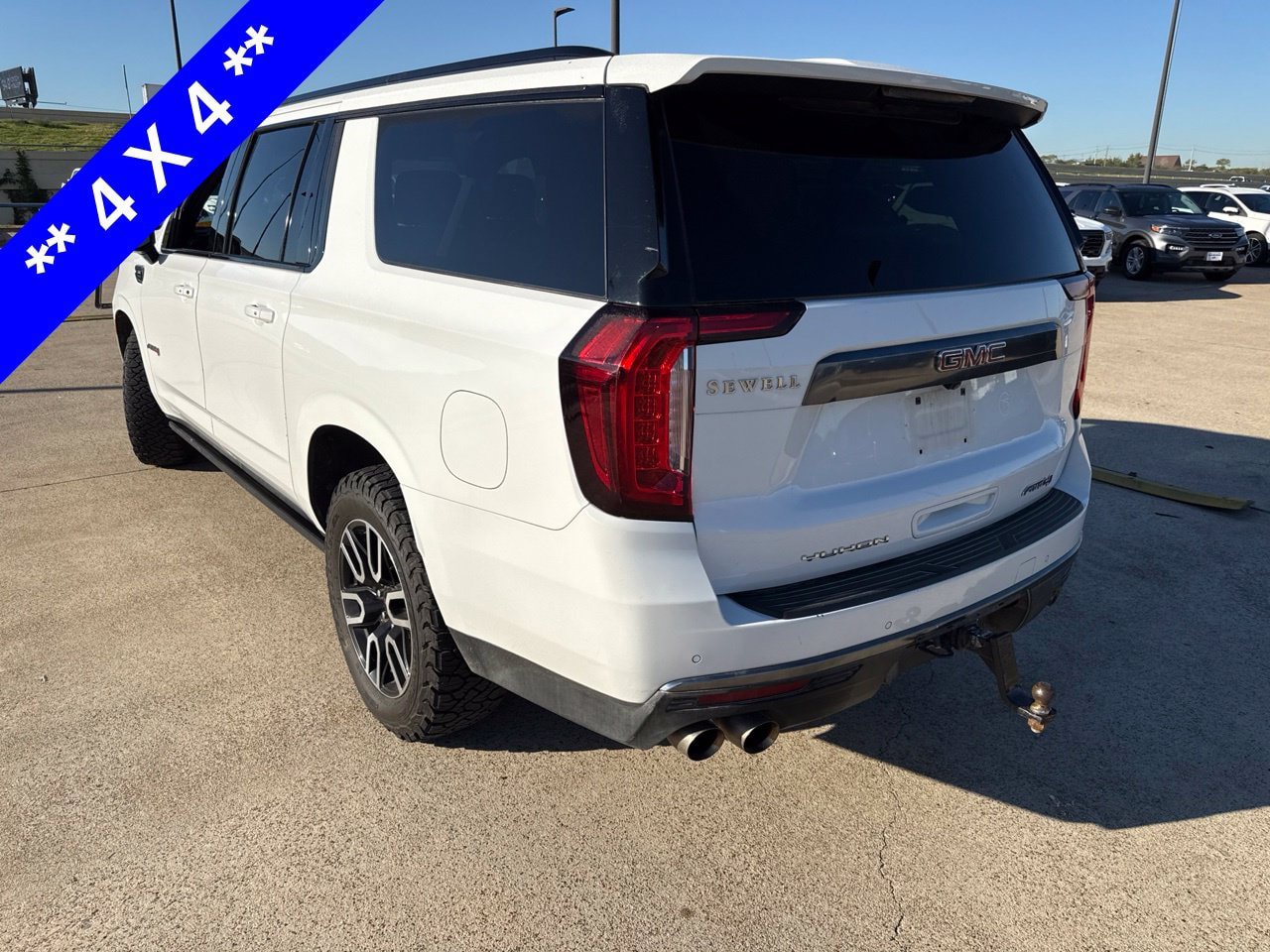 Used 2022 GMC Yukon XL AT4 w/ Max Trailering Package AWD/4WD image 8