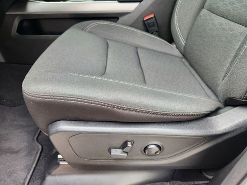 Used 2025 RAM 1500 Lone Star RWD image 20