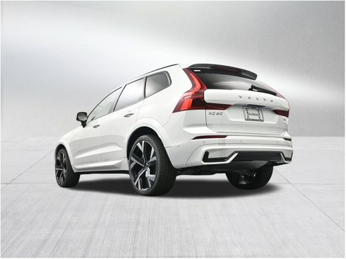 New 2026 Volvo XC60 T8 Ultra AWD/4WD image 23