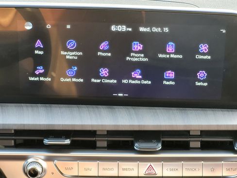 Used 2023 Kia Telluride EX image 23