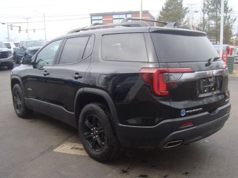 Certified 2022 GMC Acadia AT4 w/ Technology Package image 5