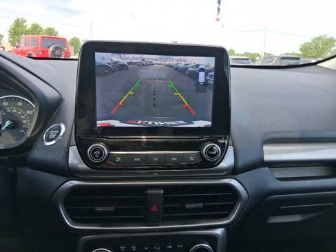Used 2020 Ford EcoSport SE FWD image 24
