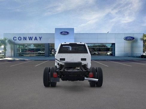 New 2026 Ford F550 4x4 Regular Cab Super Duty image 5