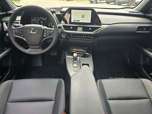 Used 2025 Lexus UX 300h FWD w/ Accessory Package (Z2) image 10