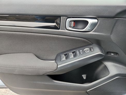 Used 2023 Honda Civic EX image 12