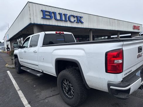 Used 2017 GMC Sierra 3500 Denali w/ Duramax Plus Package image 2