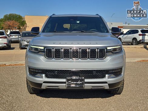 Used 2023 Jeep Wagoneer Series II w/ Flexible Seating Group AWD/4WD image 10