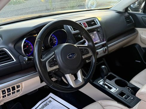 Used 2015 Subaru Legacy 2.5i Limited AWD/4WD image 14