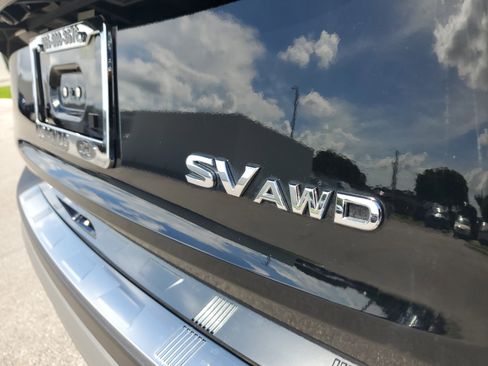 Used 2023 Nissan Rogue SV image 31