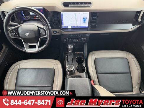 Used 2021 Ford Bronco Wildtrak image 13