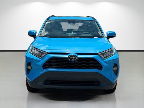 Used 2019 Toyota RAV4 XLE FWD image 8