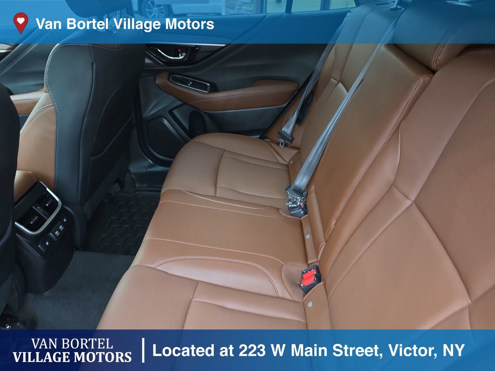 Used 2021 Subaru Outback Touring AWD/4WD image 26