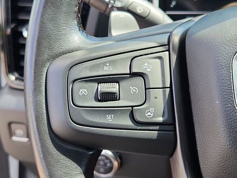 Certified 2022 GMC Sierra 1500 AT4 w/ AT4 Premium Package AWD/4WD image 22