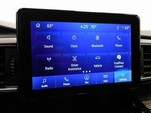 Used 2023 Ford Explorer Limited image 59