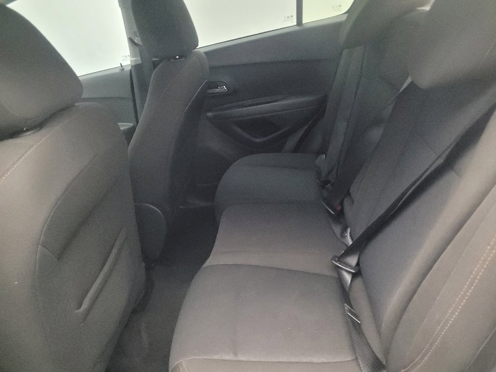 Used 2020 Chevrolet Trax LS w/ Tint and Cruise Package FWD image 18