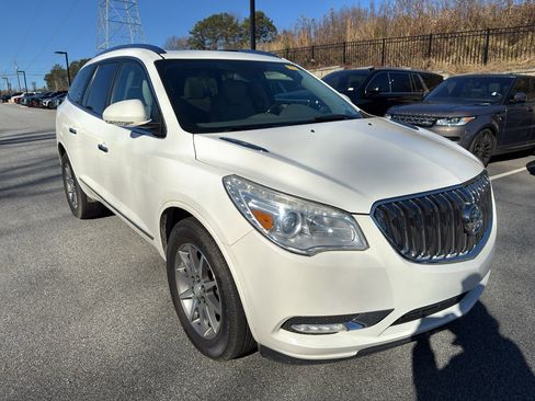 Used 2014 Buick Enclave Leather image 3