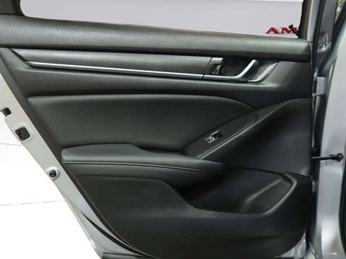 Used 2021 Honda Accord Sport Special Edition image 17