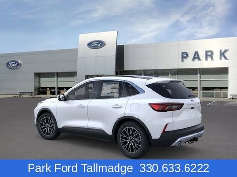 New 2025 Ford Escape SE w/ PHEV Premium Package FWD image 4