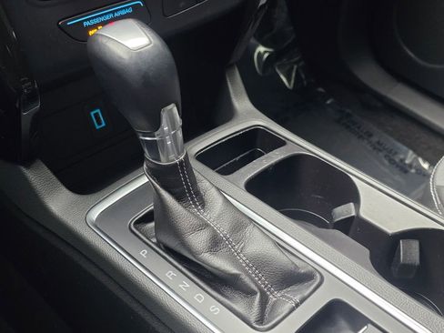 Used 2018 Ford Escape SE w/ SE Sport Appearance Package image 39