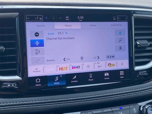 New 2026 Chrysler Pacifica Select image 22