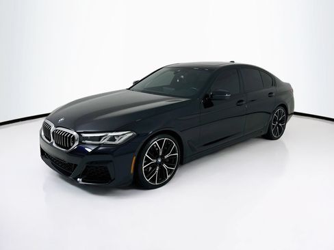 Used 2023 BMW 530i xDrive w/ M Sport Package AWD/4WD image 3