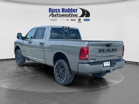 Used 2026 RAM 3500 Big Horn AWD/4WD image 3