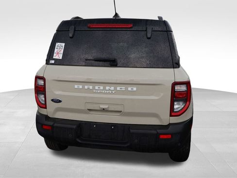 Used 2025 Ford Bronco Sport Outer Banks w/ Outer Banks Tech Package+ AWD/4WD image 18