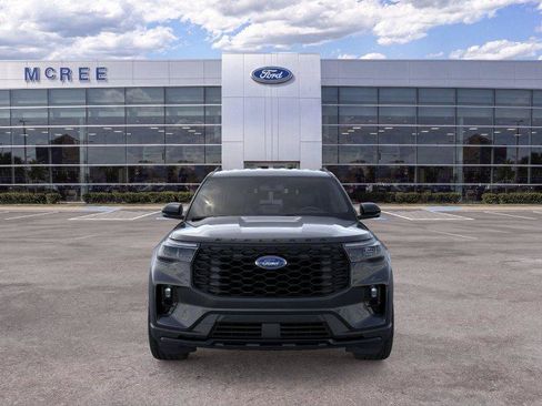 New 2026 Ford Explorer ST-Line w/ ST-Line Street Pack RWD image 6