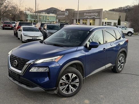 Used 2021 Nissan Rogue SV w/ Premium Package image 1