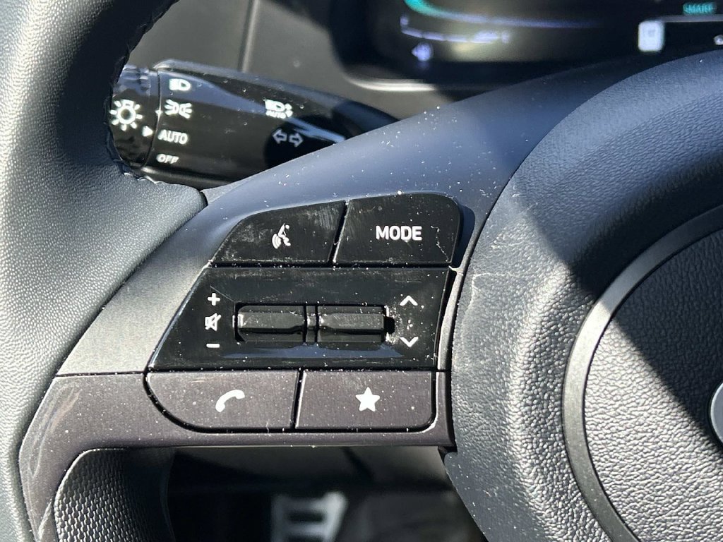 Used 2026 Hyundai Elantra Sport FWD image 19