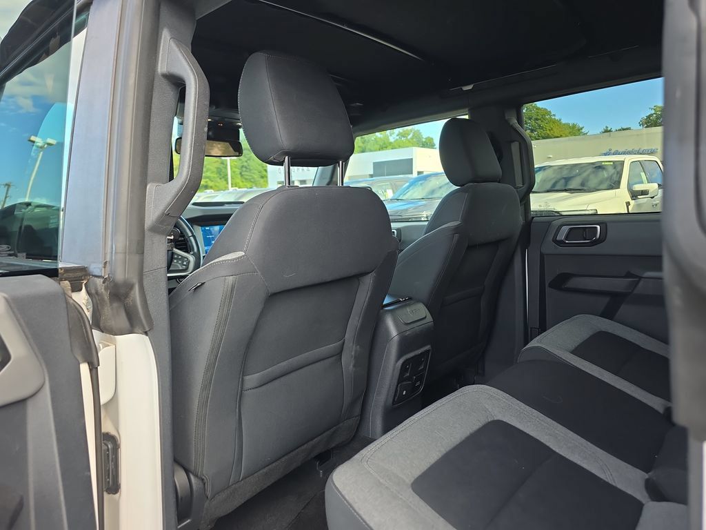 Used 2021 Ford Bronco Big Bend AWD/4WD image 17